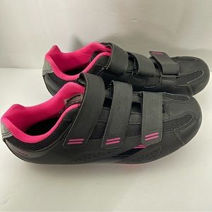 Tommaso Pista 100 + SPD Spin Cycling Shoes Pink / Black, Women’s 7.5